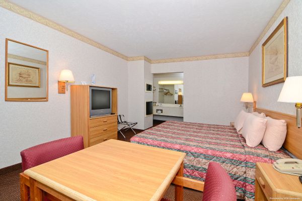 Americas Best Value Inn (Brandon)